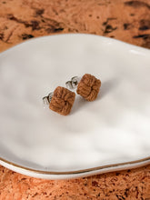 Load image into Gallery viewer, Square Studs