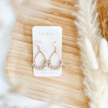 Load image into Gallery viewer, macrame earrings teardrop