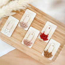 Load image into Gallery viewer, macrame bookmarks