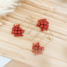 Load image into Gallery viewer, macrame bookmarks