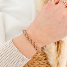 Load image into Gallery viewer, macrame bracelet