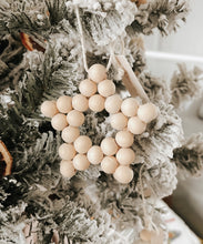 Load image into Gallery viewer, Wooden Bead Star Ornament (Big)