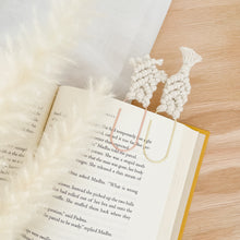 Load image into Gallery viewer, macrame bookmarks