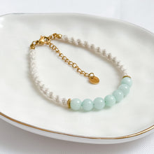Load image into Gallery viewer, Shiny Amazonite &amp; Macrame Bracelet
