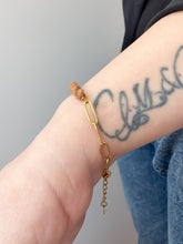 Load image into Gallery viewer, Paperclip Chain Bracelet featuring Spiral Macrame Detail
