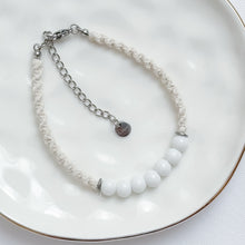 Load image into Gallery viewer, White Onyx &amp; Macrame Bracelet
