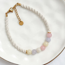 Load image into Gallery viewer, Morganite &amp; Macrame Bracelet
