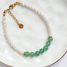 Load image into Gallery viewer, Green Aventurine &amp; Macrame Bracelet
