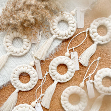 Load image into Gallery viewer, Macrame Wreath Ornament
